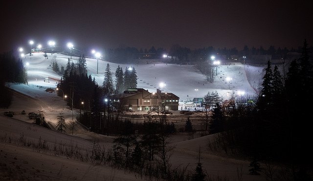 Night Skiing? Read This Guide | New To Ski