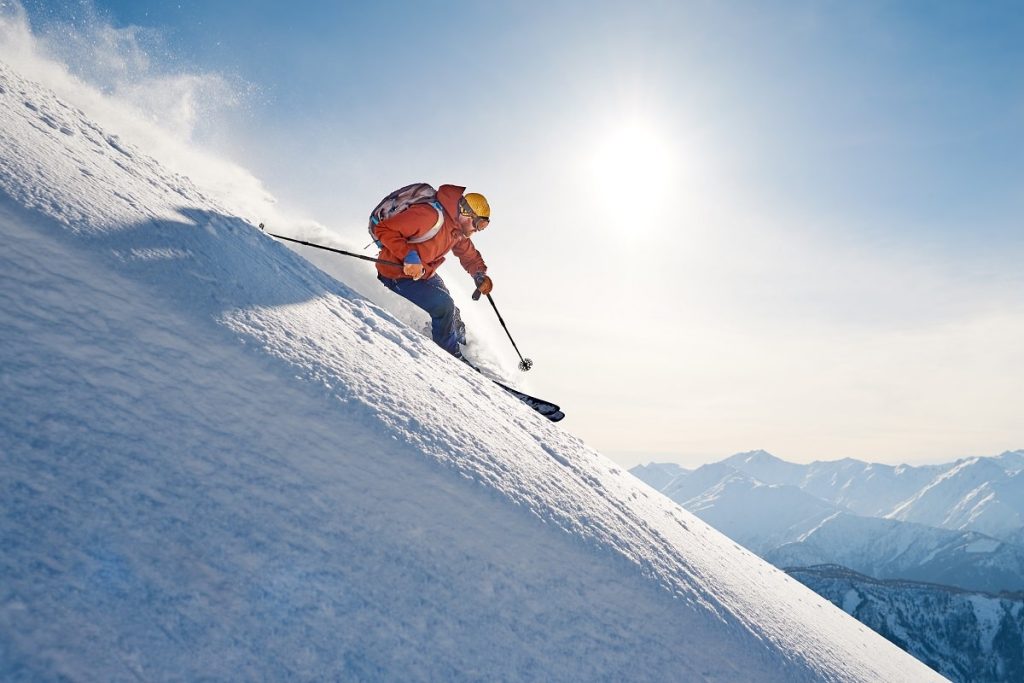 Orange-Jacket-Skier