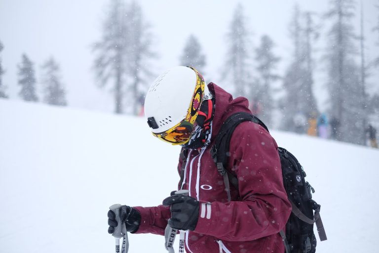 How Much Do Skis Cost? (How Much To Spend) New To Ski